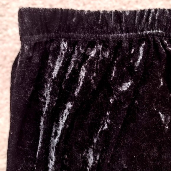 Bentley ~ Black Crushed Velvet (Light Weight) Chic Vintage Skirt ~ Size 1X ~ EVC - Picture 7 of 8